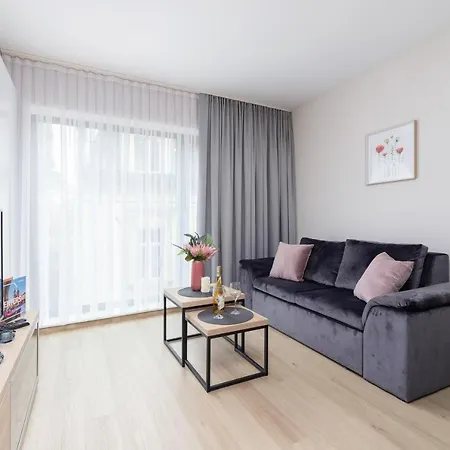 Apartman Modern Srodmiescie By Renters *