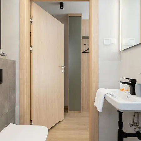 Modern Srodmiescie By Renters * Krakkó