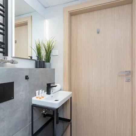 Modern śródmiescie By Renters