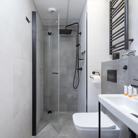 Modern Srodmiescie By Renters Kraków