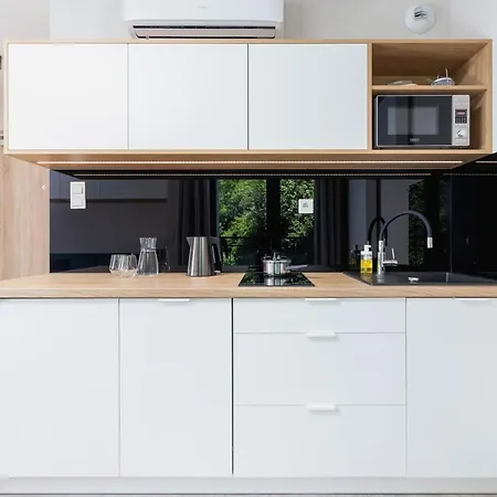 Modern Srodmiescie By Renters Lägenhet