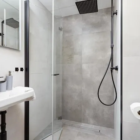 Modern Srodmiescie By Renters * Kraków